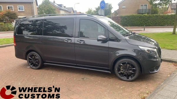 Mercedes Vito - RC Design RC34 Gloss Black - 5x112 7.5J ET53