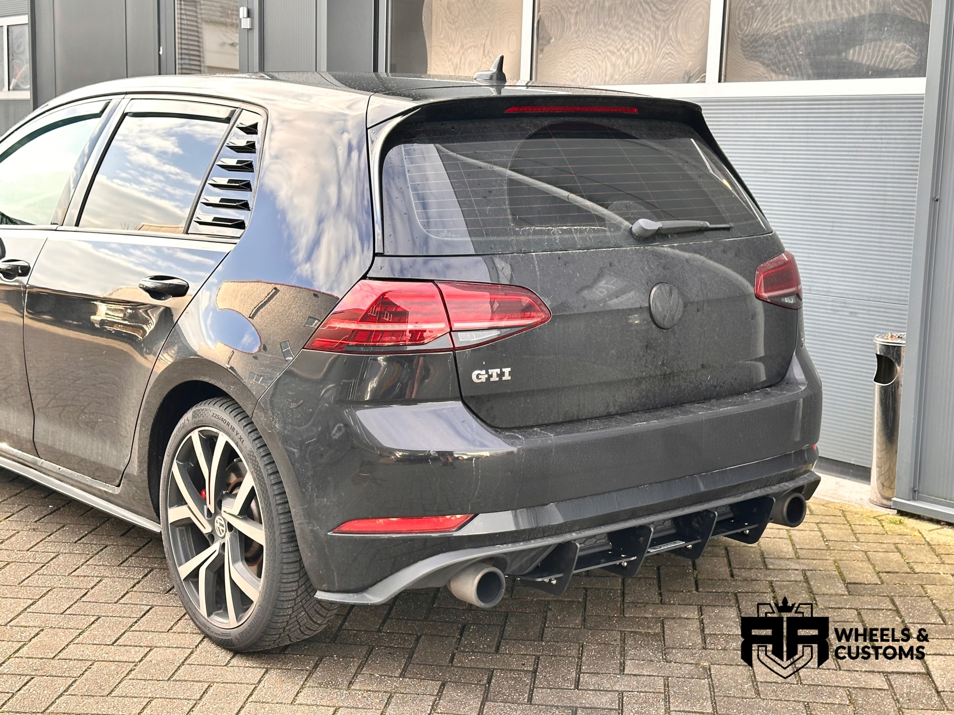 REAR DIFFUSER VW GOLF MK7 GTI FACELIFT / Diffuser