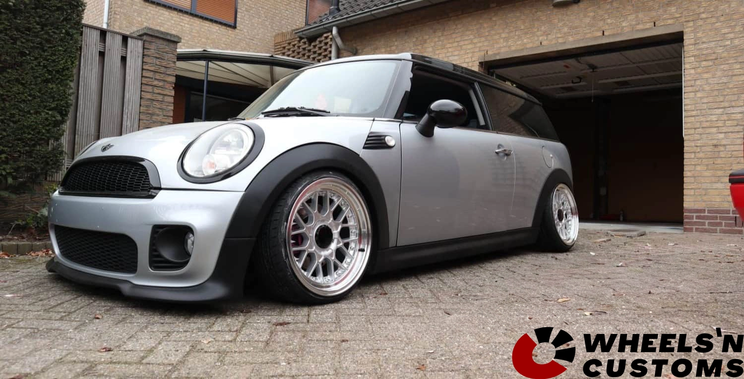Mini cooper 55 clubman - 17 inch spike - 7.5J ET25