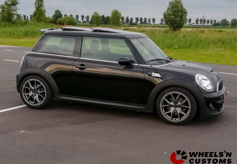 Mini Cooper S - 17 inch JF Luxury HRE Hyper black - 4x100 7.5J ET35