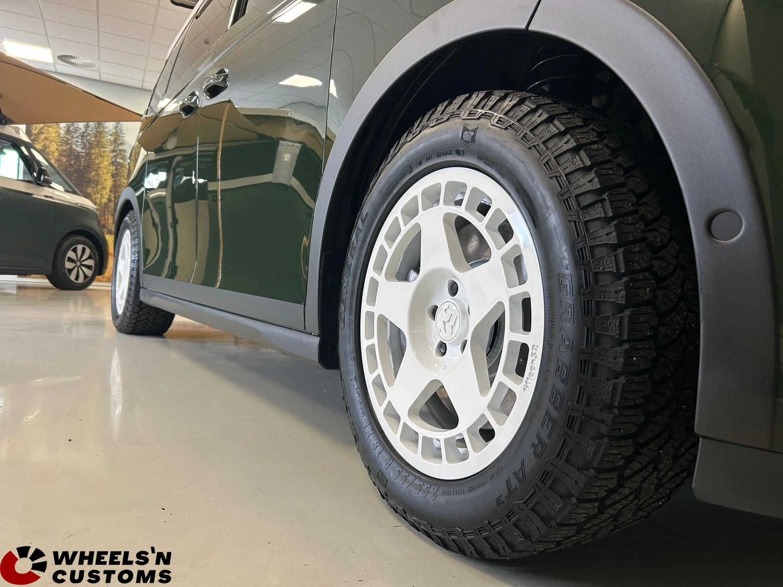Volkswagen ID Buzz - Fifteen52 Turbo Mac 