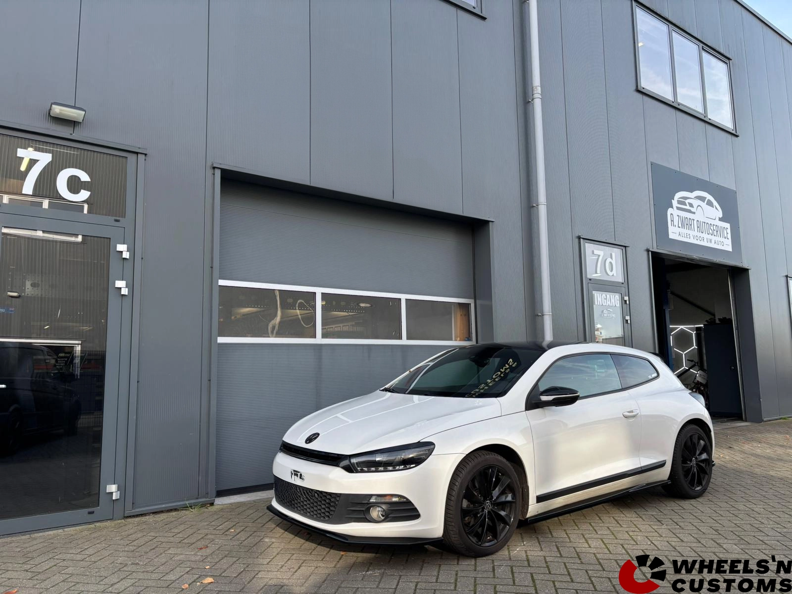 Volkswagen Scirocco - Maxton Design onderdelen + Uitlaatsysteem