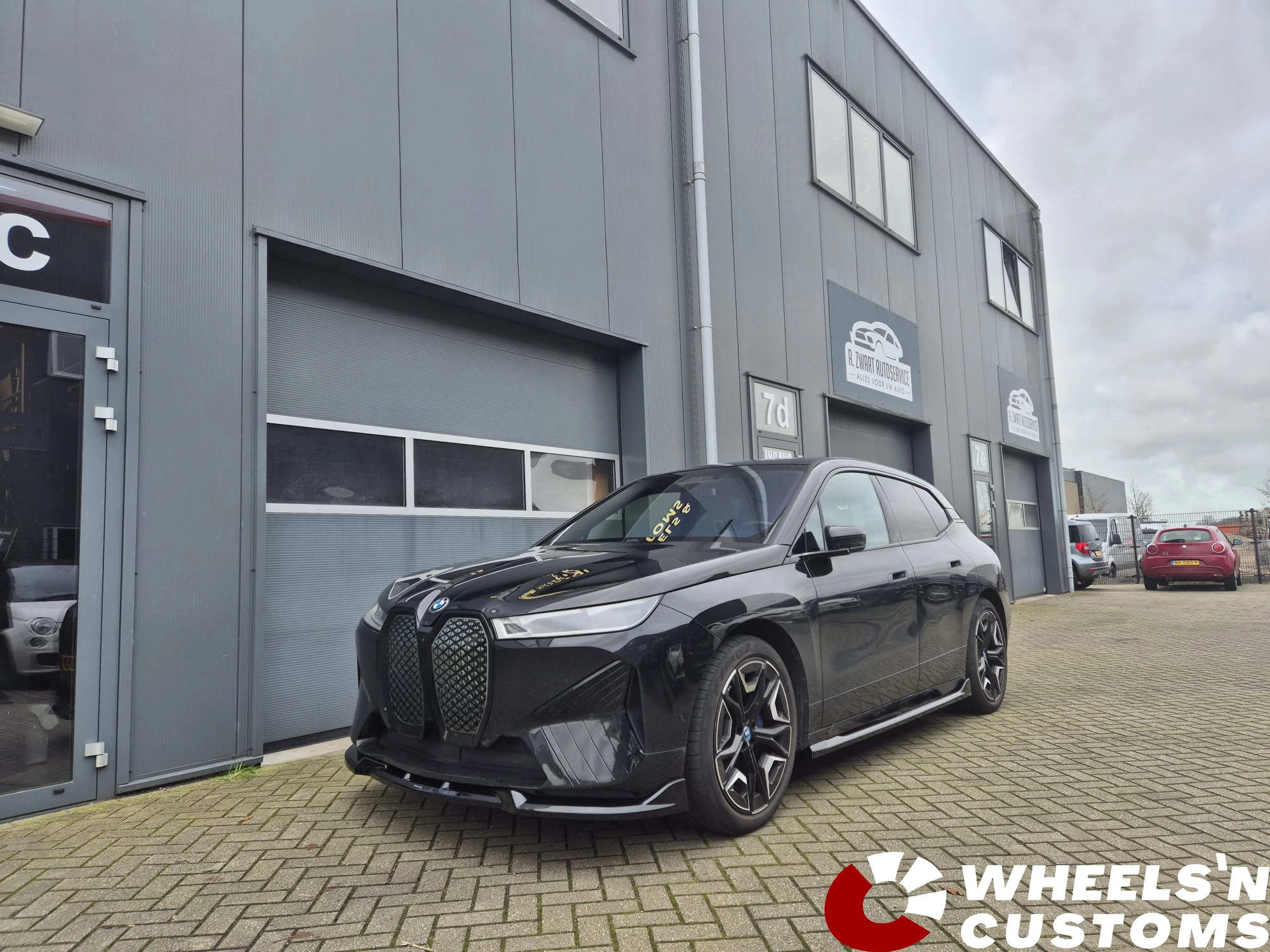 BMW IX - Maxton Design onderdelen