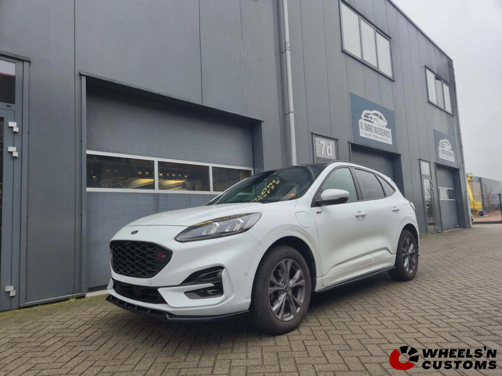 Ford Kuga Mk3 ST-Line - Voorzien van Maxton Design onderdelen
