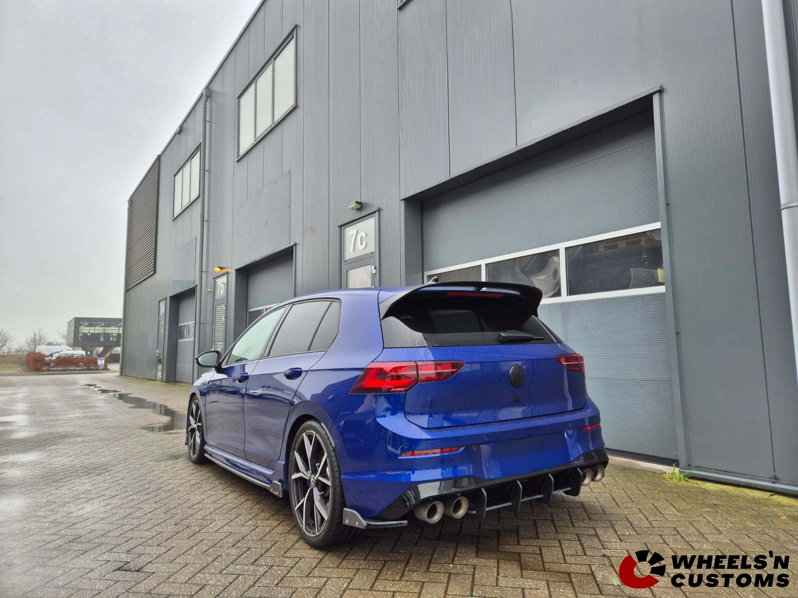 Volkswagen Golf Mk8 R - Voorzien van Maxton Design onderdelen
