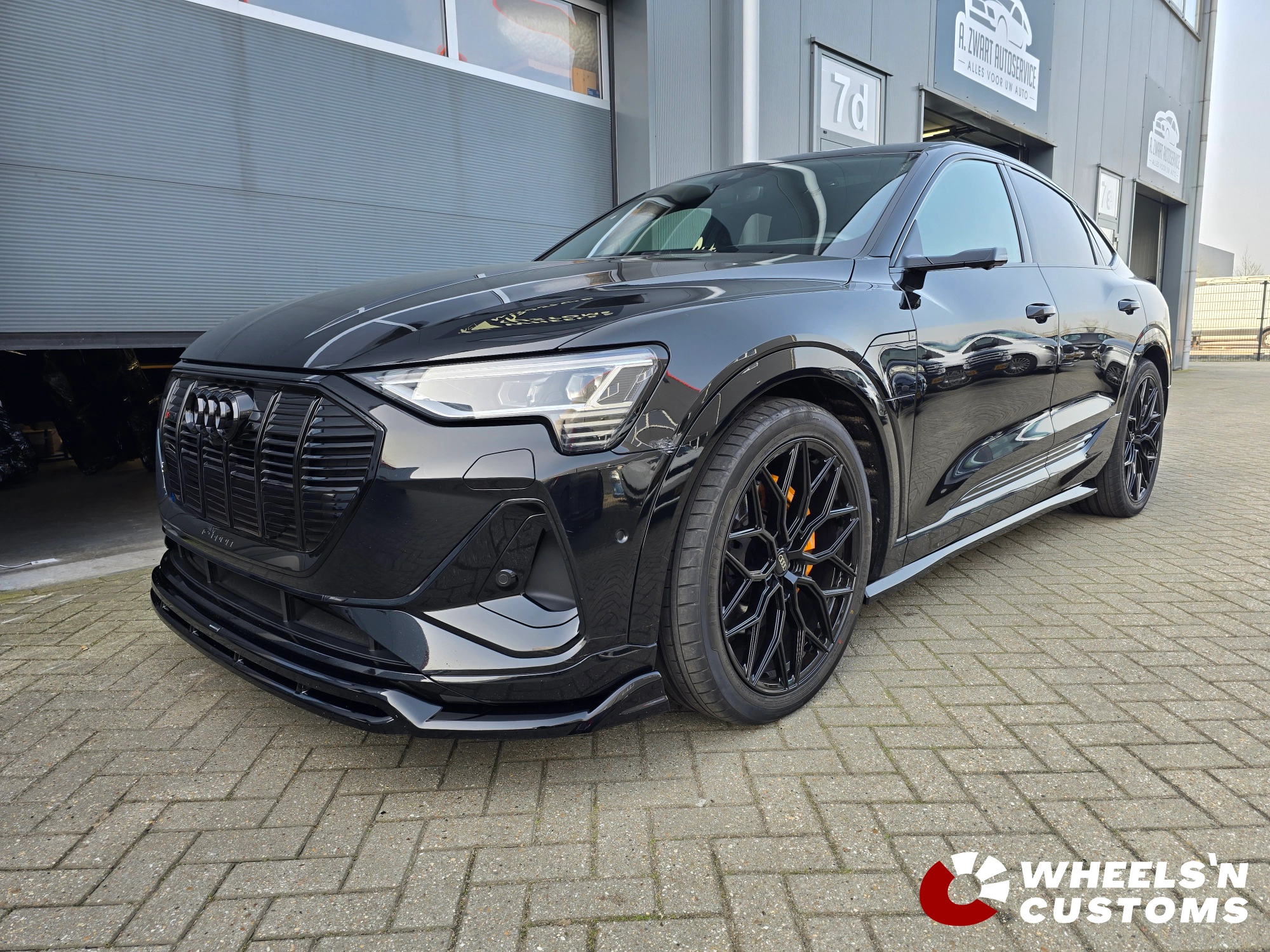 Audi E-tron S-line Sportback Voorzien van Maxton Design onderdelen