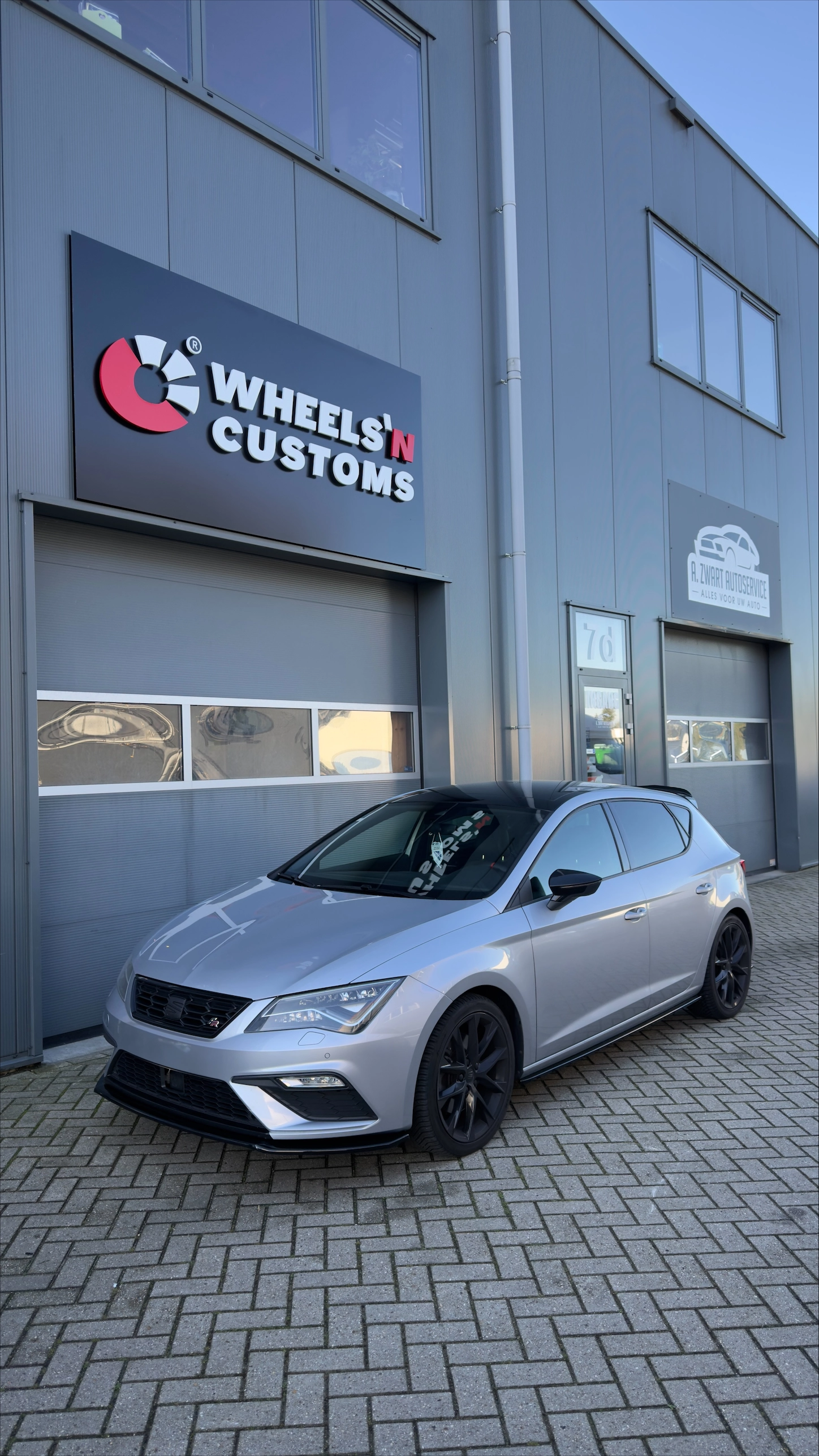Complete Oneway Bodykit transformatie voor deze SEAT Leon FR Facelift! ðŸ–¤ðŸ”¥
