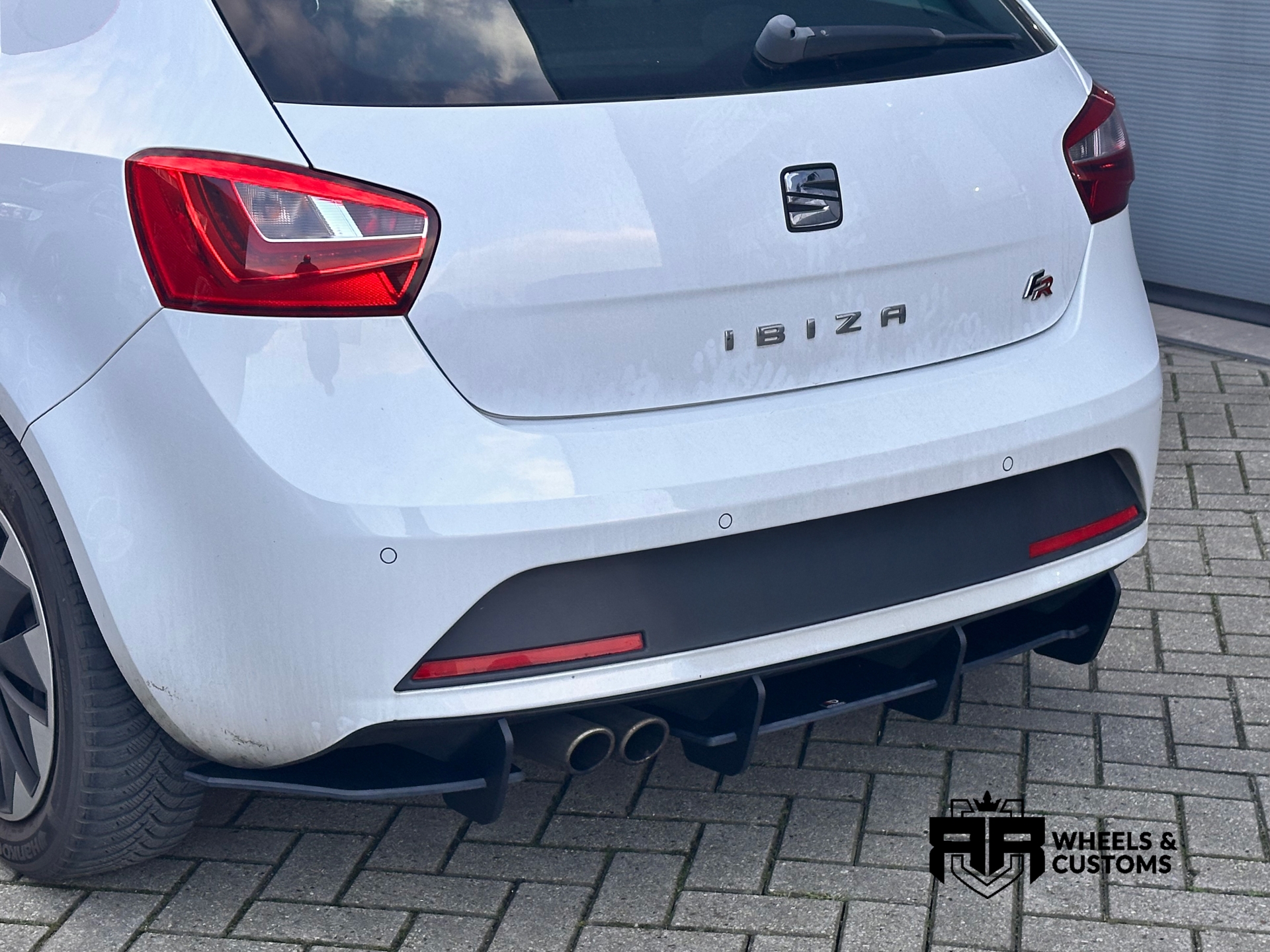 Street Pro Rear Diffuser Seat Ibiza FR SC Mk4 Facelift / Diffuser