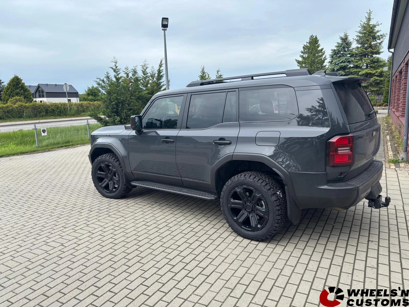 Toyota Landcruiser 250 - 20 inch Black Rhino WANAKA Matte black - 9J ET40