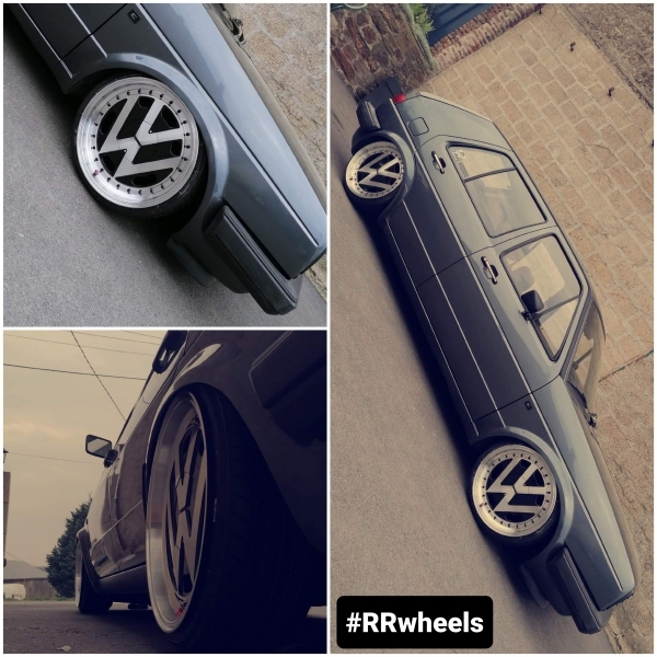 Volkswagen Golf 2 - 17 inch VW logos A57 - 7.5J ET30