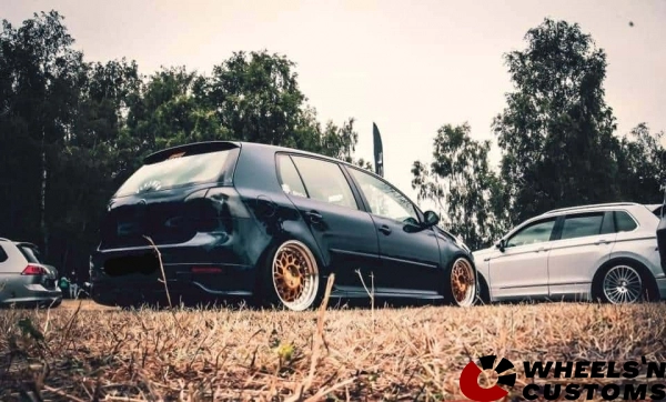 Volkswagen Golf 5 - 18 inch Regen5 - 8.5J ET40 + 9.5J ET42