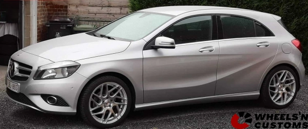 Mercedes A Klasse - 18 inch stuttgart st12 - 5x112 8.5J ET45