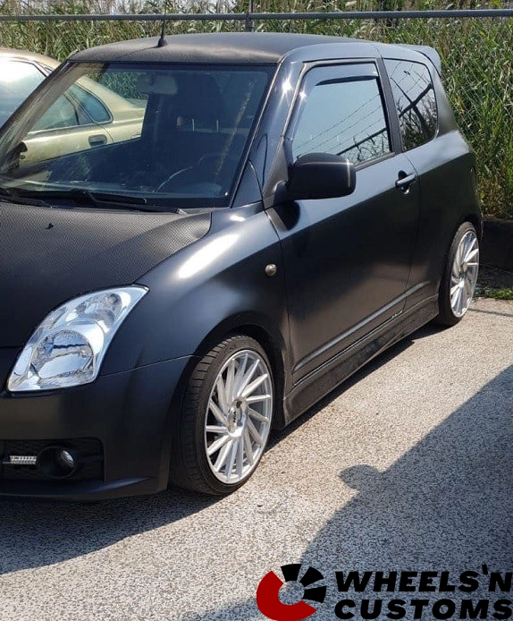 Suzuki Swift Sport - 17 inch KW Wheels - 7.5J ET35